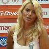 Atraktivna glasnogovornica Crvene zvezde pogođena bocom u meču protiv Young Boysa