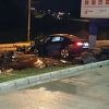 Iz BMW-a ispao motor nakon što se zabio u stub u Visokom, jedna osoba povrijeđena