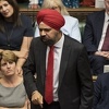 Burno u Britaniji: Singh Dhesi pozvao Johnsona da se izvini i optužio ga za islamofobiju