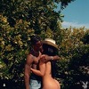 Kylie Jenner potpuno naga u zagrljaju Travisa Scotta pozirala za Playboy
