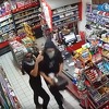 Kamera snimila lopove koji su opljačkali prodavnicu u Sarajevu