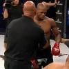 Michael Page koljenom nokautirao Richarda Kielyja pa ga provocirao