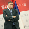 "Šakom i kapom": Kupuje li Dodik socijalni mir obećavanjem većih plaća čak i budžetskim korisnicima