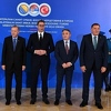 Komšić se našalio u Beogradu: Nas je trojica, trošimo više i vremena i prostora