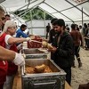 Crveni križ ponovo osigurao kuhane obroke za migrante na Vučjaku