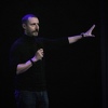 Nikola Đuričko duhovitim anegdotama iz svog života nasmijao publiku u Tuzli