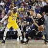 Musa bez učinka za četiri minute igre, spektakl Dončića i LeBrona u pobjedi Lakersa