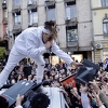 Rasta pjevao ispred tržnice u Sarajevu, brojnim fanovima dijelio poklone