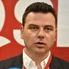Magazinović Evropskim socijalistima: Macron ne govori istinu, trebamo vašu pomoć
