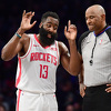 Harden i Beal brojali do 44, LeBron vodio Lakerse do pobjede u kalifornijskom derbiju
