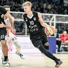 Košarkaši Partizana na krilima Gordića pobijedili Crvenu zvezdu pred 10.000 navijača