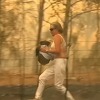 Humanost na djelu: Žena spasila koalu iz velikog požara u Australiji