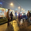 Sarajevo: Automobil proletio kroz ogradu i završio na tramvajskoj stanici