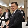 Tegeltija "patriotski" obećao: Poštovat ću Ustav BiH, spreman sam učiniti sve da bude bolje