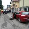 Automobil završio na krovu u uskoj ulici u Sarajevu