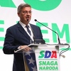 Zvizdić čestitao Božić: Njegujmo suživot u našoj domovini Bosni i Hercegovini