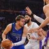 Dončić ubacio 19 poena u porazu od Lakersa, Jokić se radovao protiv Bogdanovića i Bjelice
