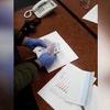 Direktor Železnica Srbije uhapšen dok je primao mito, na stolu mu ostala gomila novca