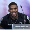 Joshua odustaje od WBO pojasa, u maju će braniti IBF titulu protiv Puleva