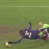 Kylian Mbappe postigao pogodak rukom pa se i sam počeo smijati