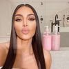 Kim Kardashian izazvala buru na internetu zbog rutine šminkanja