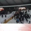 Navijači Partizana se međusobno potukli ispred stadiona, sukob se nastavio na tribinama