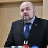 Sivro: U jeku epidemije gripe vlasti u KS zabranile zapošljavanje u obrazovanju