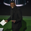 Glumac Idris Elba potvrdio da je pozitivan na koronavirus