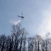 Požar i dalje aktivan u Tuzli: Vatrogasci daju sve od sebe, vatru gasi i vojni helikopter