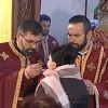 U Istočnom Sarajevu služena liturgija s vjernicima, jednom kašikom vršili pričest