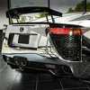 Hromirani Lexus LFA košta milion eura