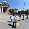 Srbija popušta mjere: Od 4. maja počinje javni prijevoz, otvaraju se kafići, tržni centri...