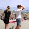 Porastom temperatura ljudi širom Evrope pohrlili na plaže, vlasti već reagovale