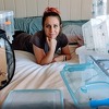 Caitlin Henderson bila "zarobljena" sa 70 paukova u svojoj spavaćoj sobi