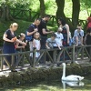 Sarajlije iskoristile sunčanu subotu za šetnju izletištima: Jedni s maskama, drugi bez