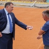 Dodik obišao izgradnju teniskih terena u Banjoj Luci i radnicima dao novac da se počaste