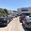 Velika navala bh. građana u Neumu: Zabilježili smo kolone vozila i gužve u hotelima