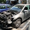 Golf 7 "razmontiran" na Grbavici, ostao bez dijelova karoserije i akumulatora