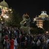 Velike demonstracije u Beogradu, policija bacila suzavac: Građani ogorčeni Vučićevom najavom policijskog sata