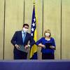 Federacija dobila garancijski fond od 80 miliona KM: Potpisani ugovori u Vladi FBiH