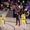 Lakersi izjednačili u seriji s Nurkićevim Blazersima, Lillard povrijedio prst