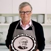 Bill Gates milijarderu Warrenu Buffettu napravio Oreo tortu za 90. rođendan