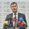 Fadil Novalić: Zbog odluka vlade 10.000 radnika vraćeno na posao