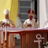Biskup Ratko Perić nakon 28 godina službe predao dužnost Petru Paliću