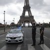 Eiffelov toranj u Parizu nekoliko sati bio evakuiran i zatvoren zbog lažne dojave o bombi