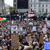 Hiljade demonstranata na trgu Londona negoduju zbog novih epidemioloških mjera