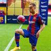 Sergino Dest se obrukao na predstavljanju u Barceloni