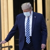 Trump izašao iz bolnice, helikopterom se prebacio do Bijele kuće pa skinuo masku