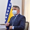 Komšić ponovo testiran na koronu i zbog toga nije bio na sastanku sa Sattlerom