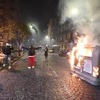 Neredi u Napulju zbog policijskog sata i "lockdowna", građani se sukobili s policijom